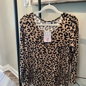 Lularoe Lynnae Top